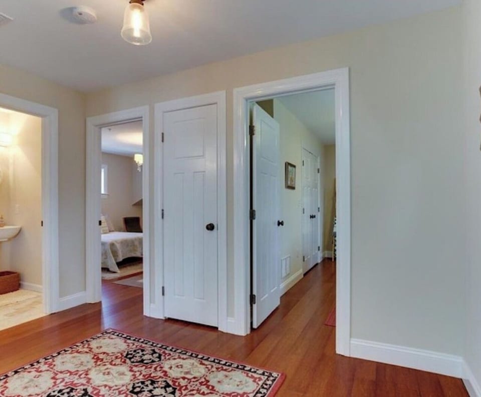 Third full bath off the hall upstairs 