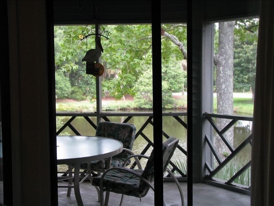 Lanai on the Lagoon
