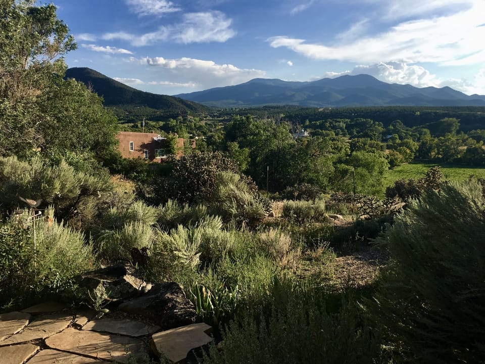 Close to town and a world apart overlooking Ranchos Valley