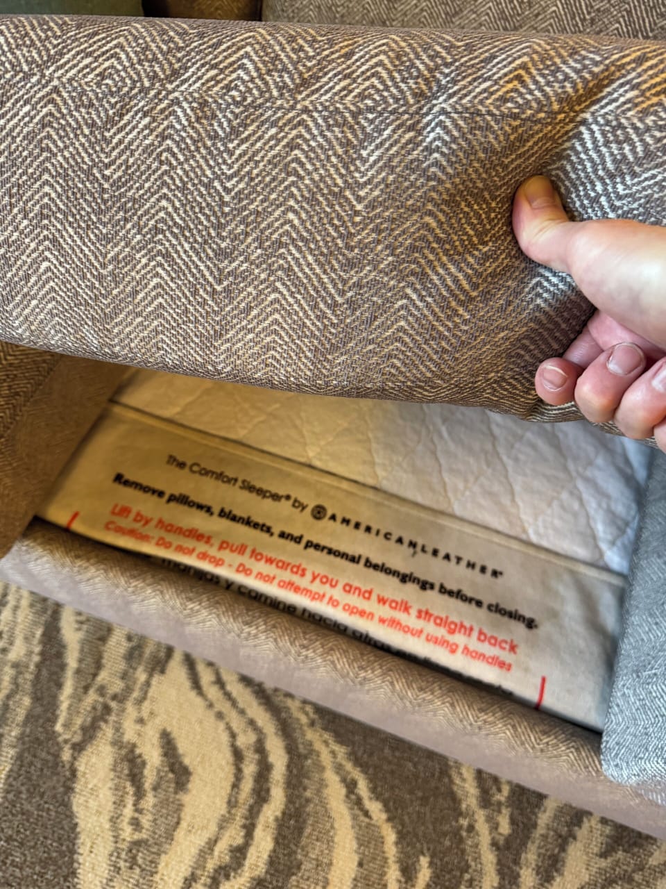 Queen sofa bed in 3rd bedroom