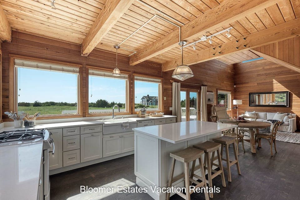 Perfect for culinary enthusiasts and family gatherings alike.