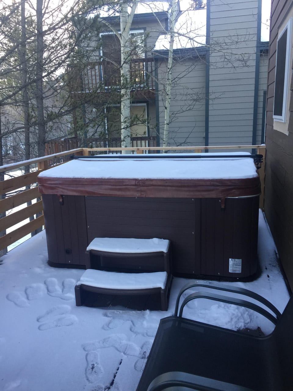 Hot Tub for your relaxing pleasure!  Enjoy the views and the sound of the river!