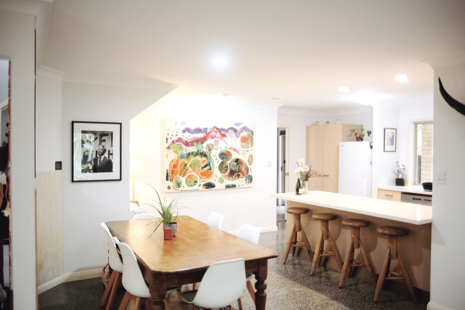 Dining area adjacent to kitchen
