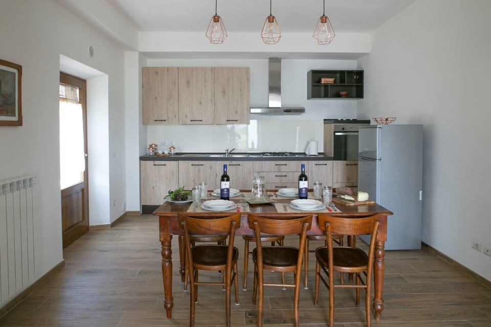 Room, Property, Furniture, Building, Kitchen, Floor, House, Interior Design, Hardwood, Cabinetry