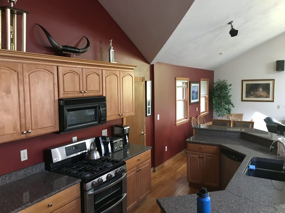 Kitchen with double oven