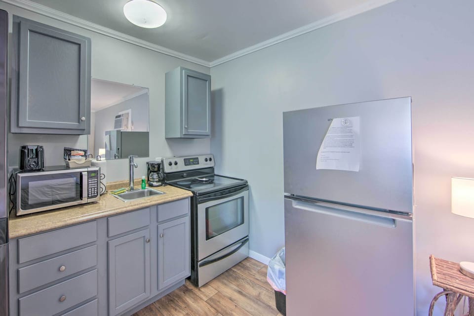 Kitchen | Toaster | Spices | Trash Bags & Paper Towels