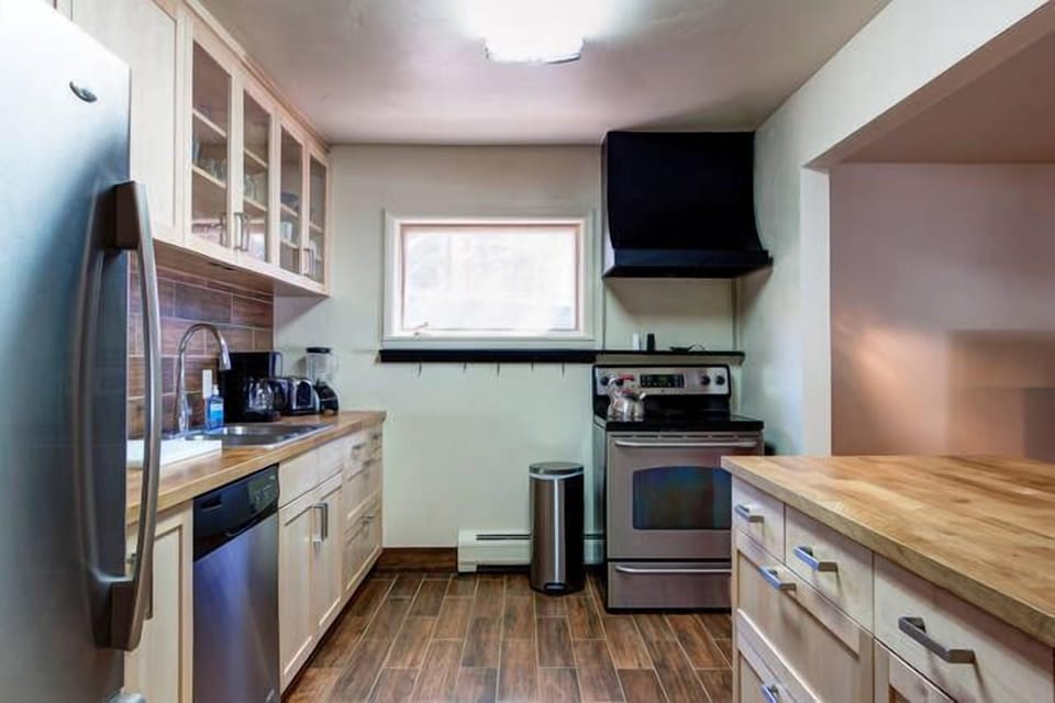 Downstairs Kitchen