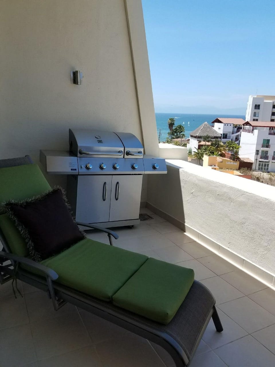 balcony, grill and ocean view