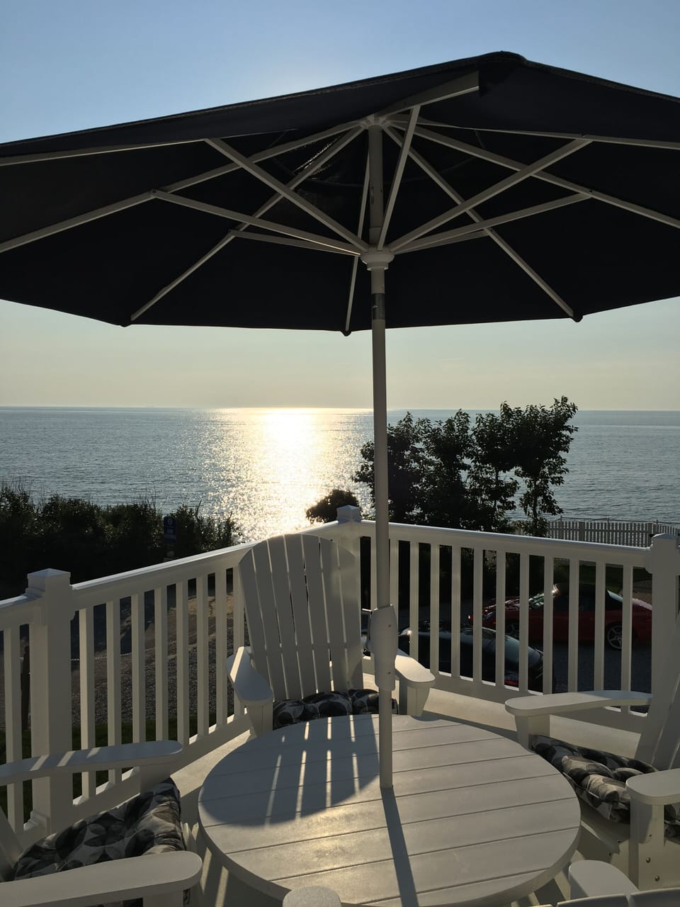 Decks galore with unbelievable views