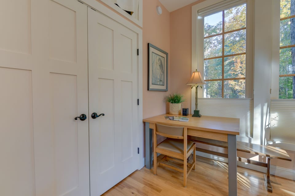 Interior | Workspace