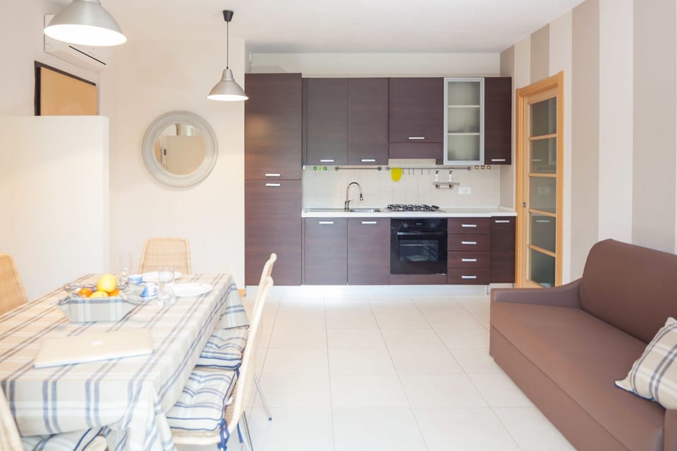 Kitchen, Living Room