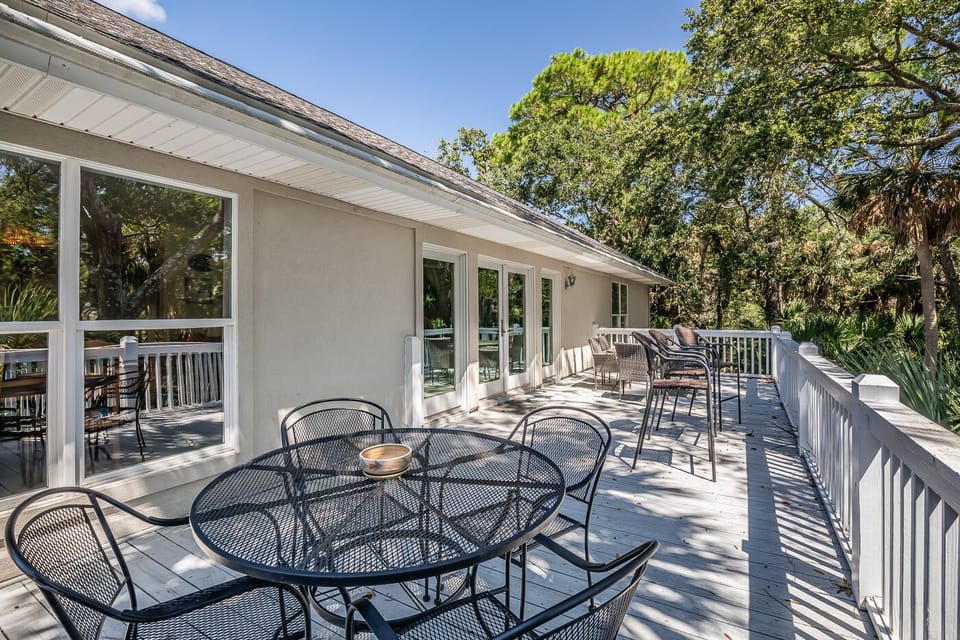 Deck with seating and grill