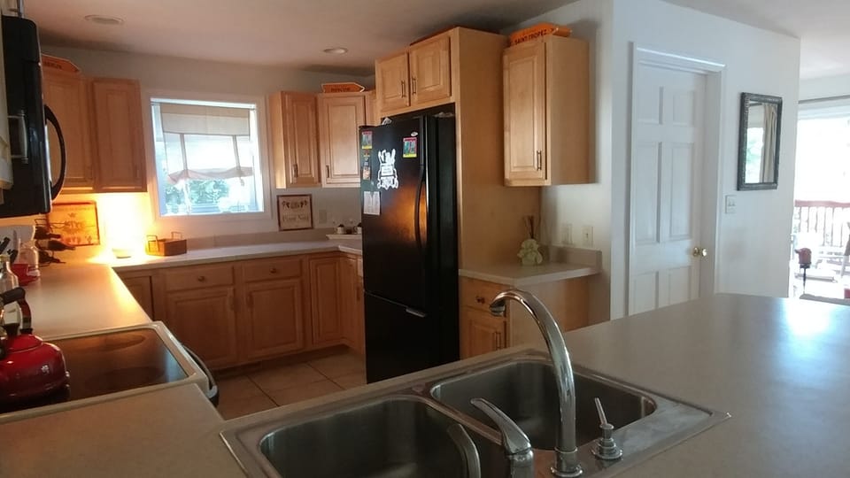 Modern kitchen