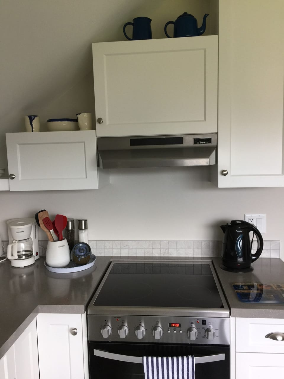 Kettle, toasted, coffee maker