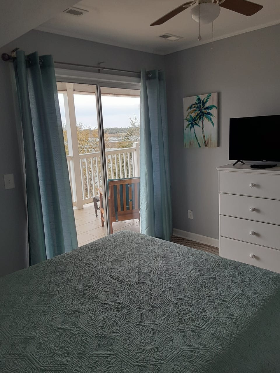 Wake up to a stunning view!