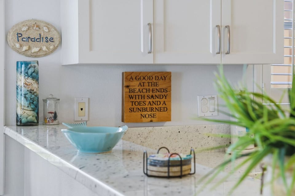 Breakfast nook in kitchen