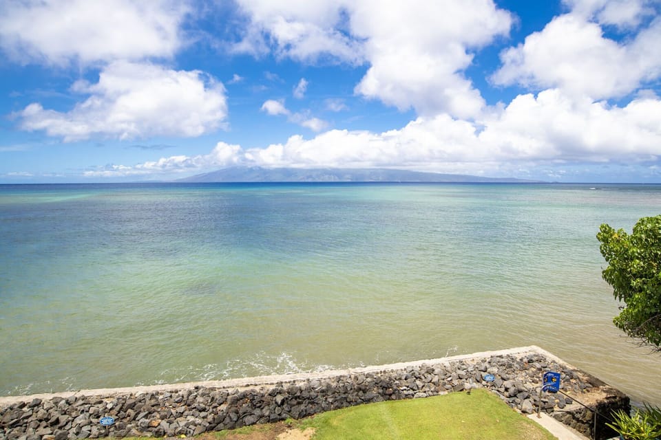 View of Lana'i Island
