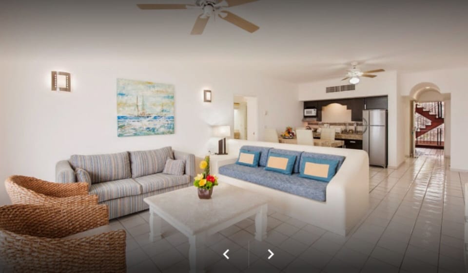 Fully equipped kitchenette, dining area, living area and a private bedroom