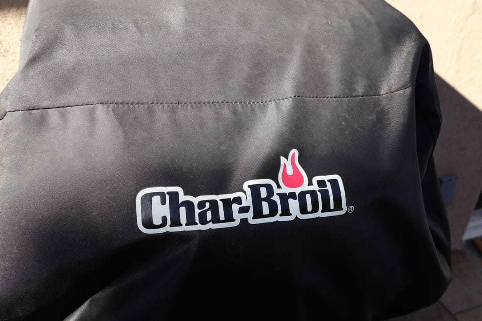 Gas BBQ with full propane