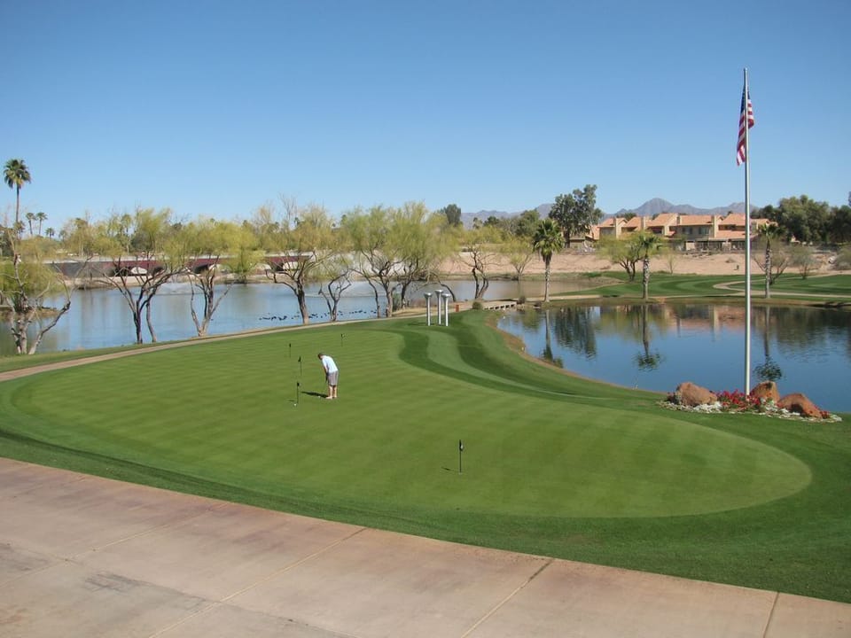 Silverado Golf Course steps away