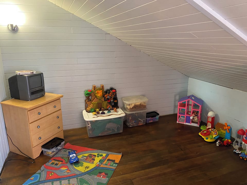 Play area in bedroom three upstairs
