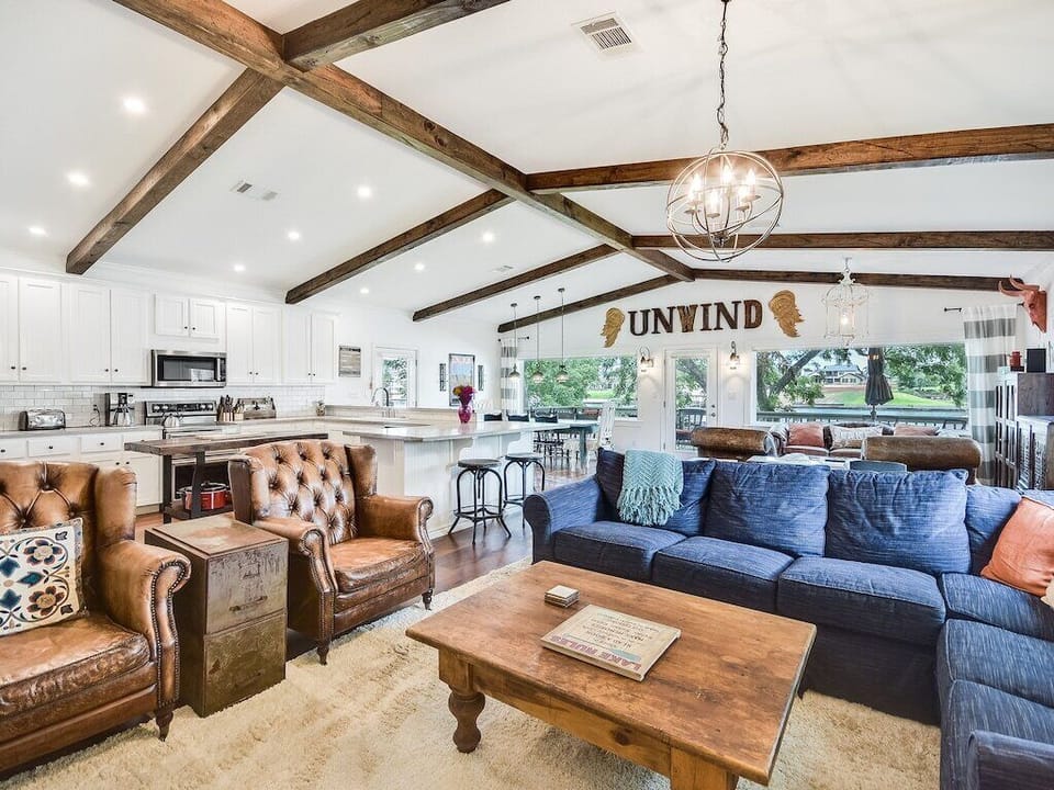 Spacious family room