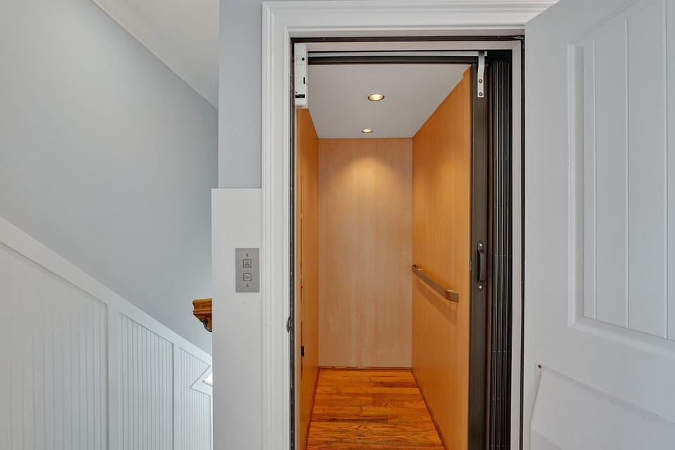 Elevator
