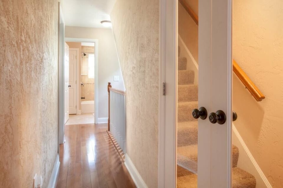 Shot of 2nd floor hallway and bathroom