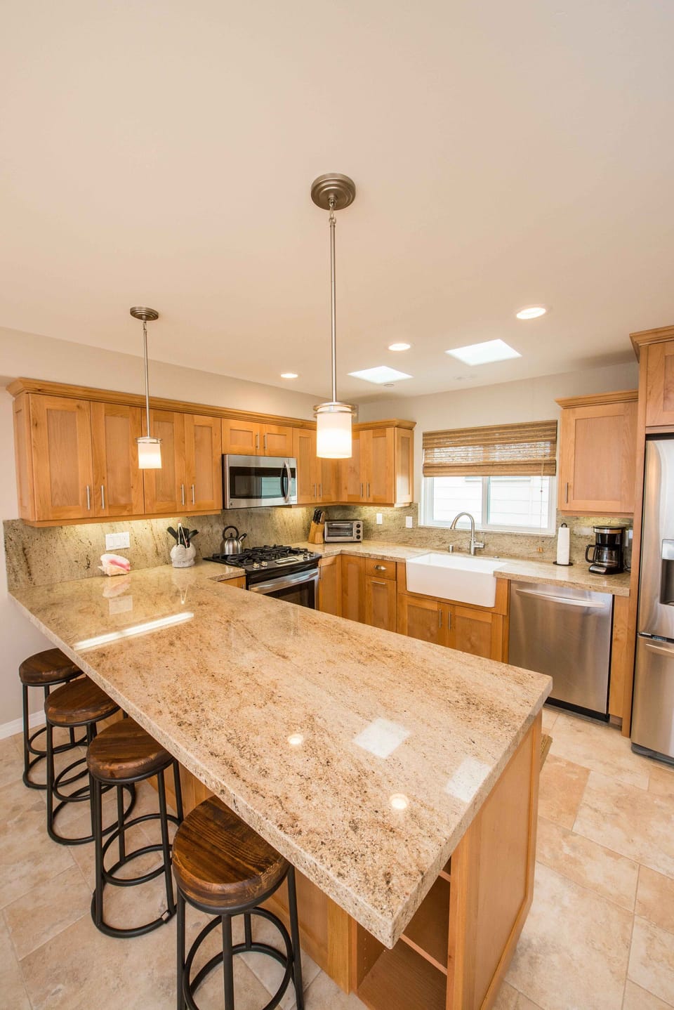 Granite counter tops with stainless steel appliances