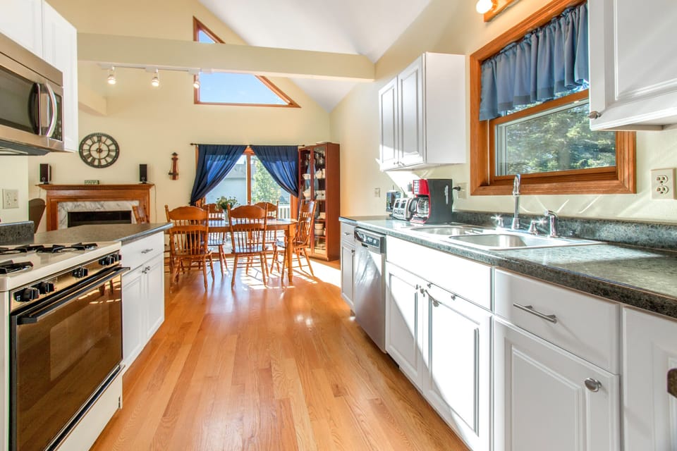 Fully equipped kitchen