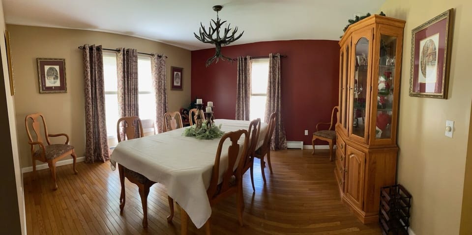 Nice dining room