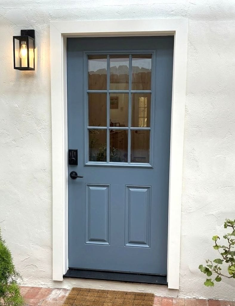 Keyless entry and fresh modern, beachy vibe. 