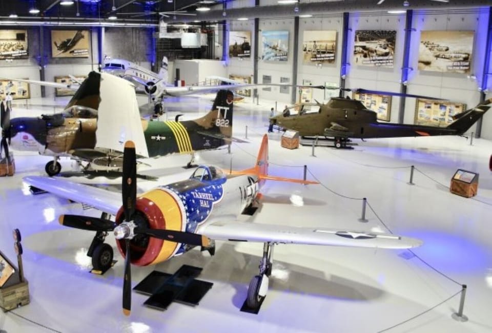 Convenient to Galveston's Lone Star Flight Museum