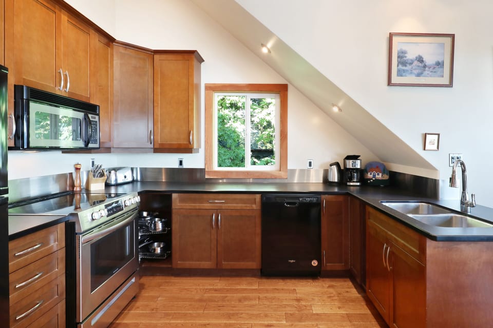 Fully equipped kitchen