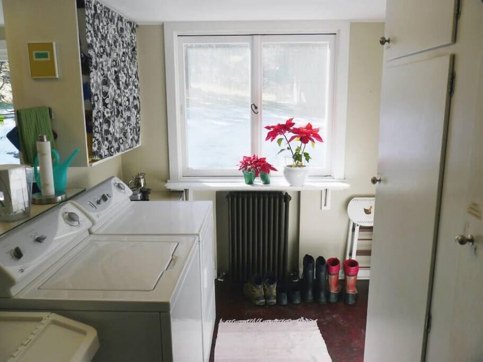 Laundry area