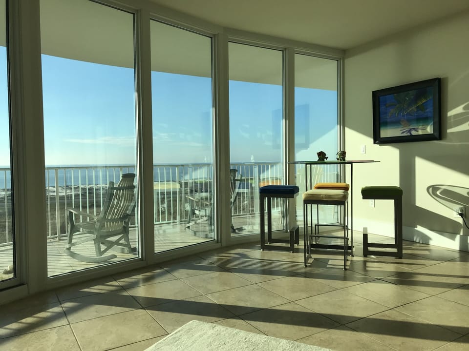 Looking at gulf from living room. 
