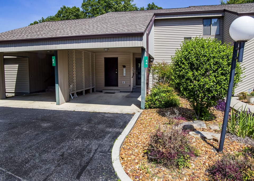 Entrance with carport