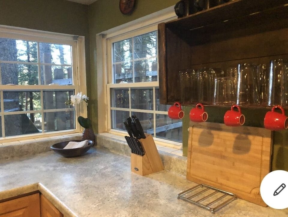 Fully stocked for your holiday meal. "The kitchen had everything and more" 12/24
