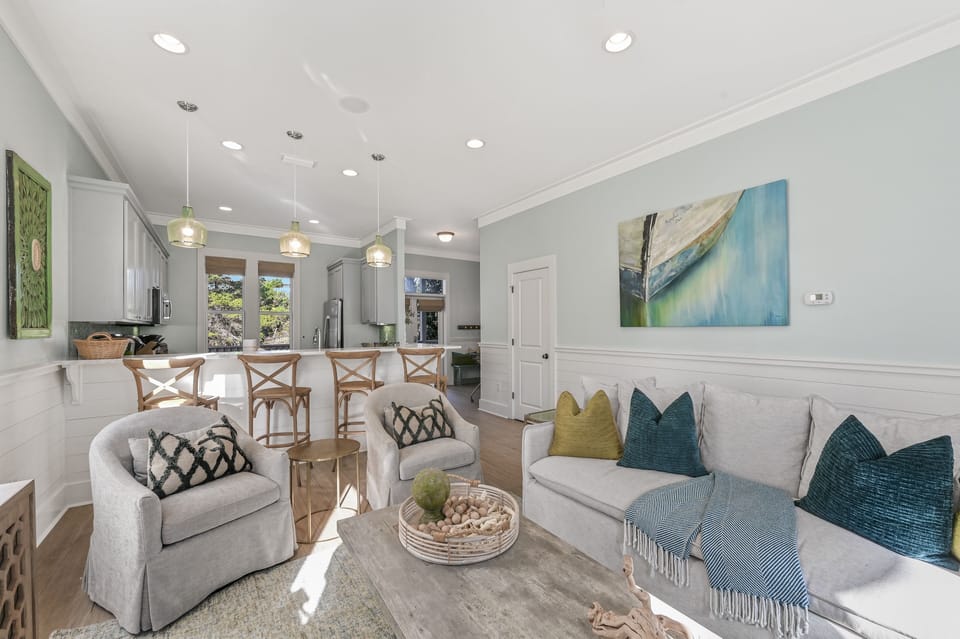 Barefoot Daze - Seacrest Beach - First Floor - Living Area
