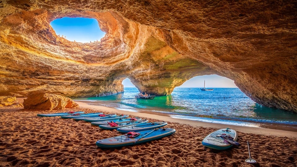 Grutas de Benagil Caves (Nearby Attraction)