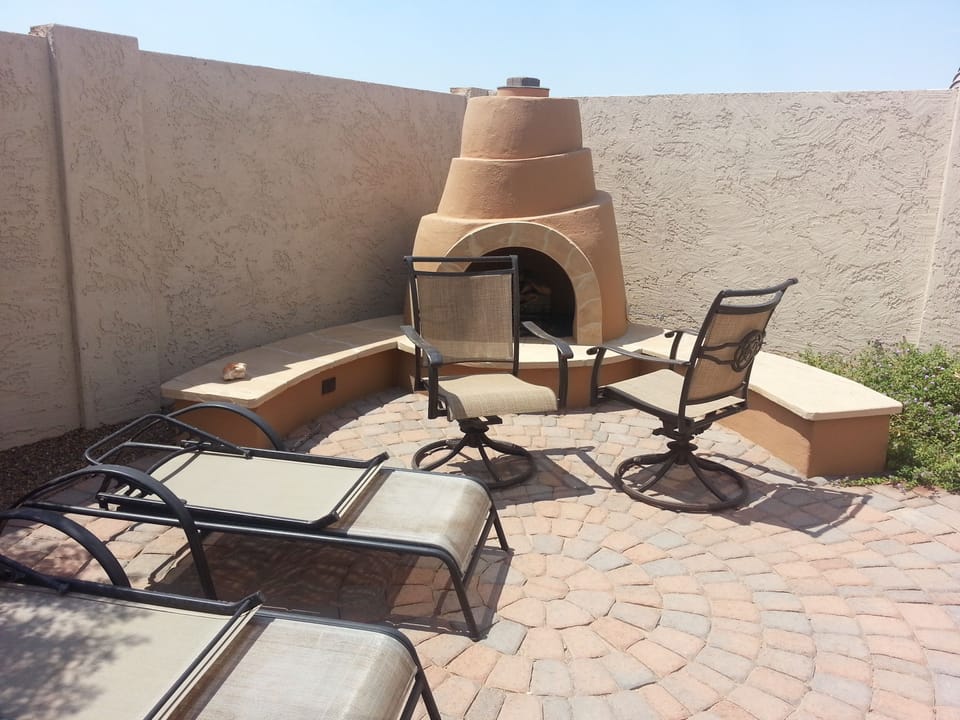 Yes that's a fireplace in Arizona, just in case you want the 'ambience.'