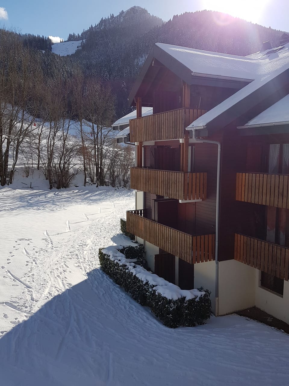 Ski tracks to the Telesiege chairlift (50 metres away)