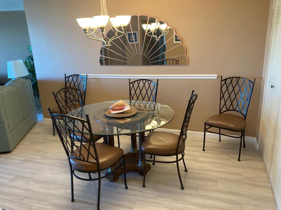 Dining table and 6 chairs.