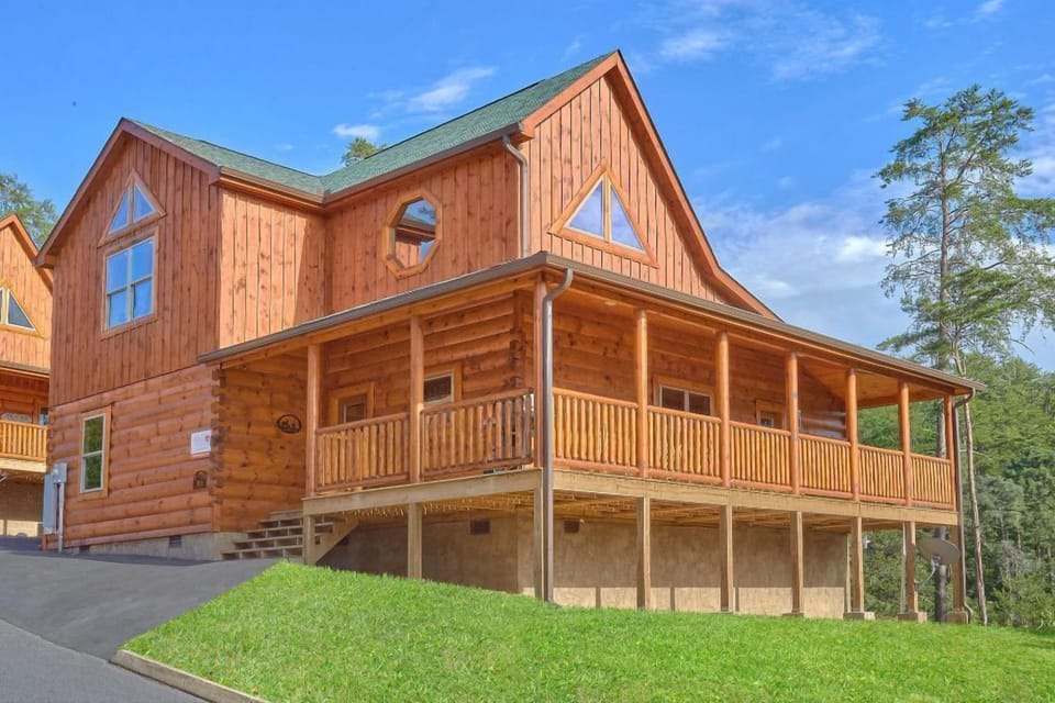 Splash Mountain Lodge