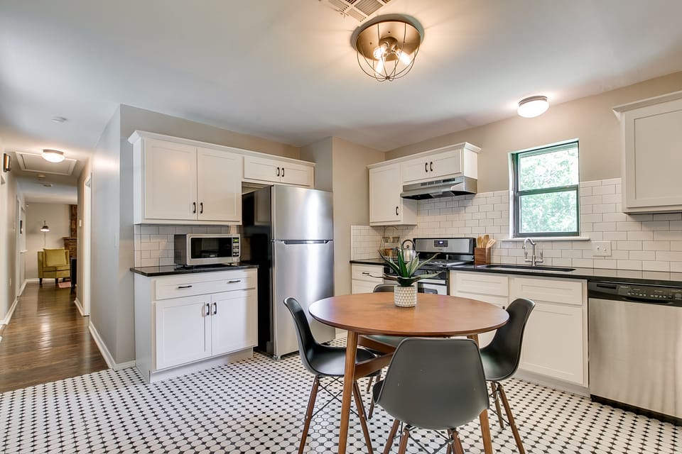 Gas stove. Oven. Microwave. Dishwasher. Refrigerator. Toaster. Coffee Bar. 