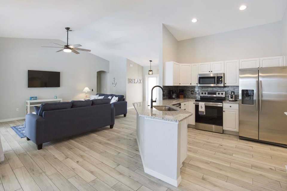 Open floor plan that flows.