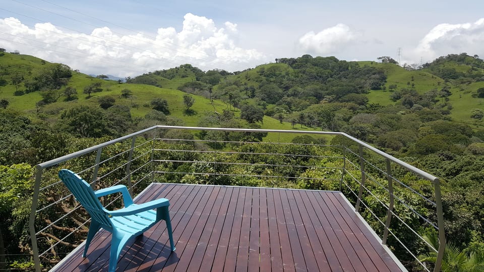 Private Deck in front of the house with Mountain View. 
