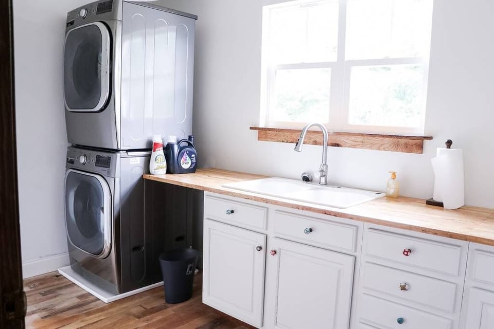 Laundry room w/ washer/dryer 2nd floor