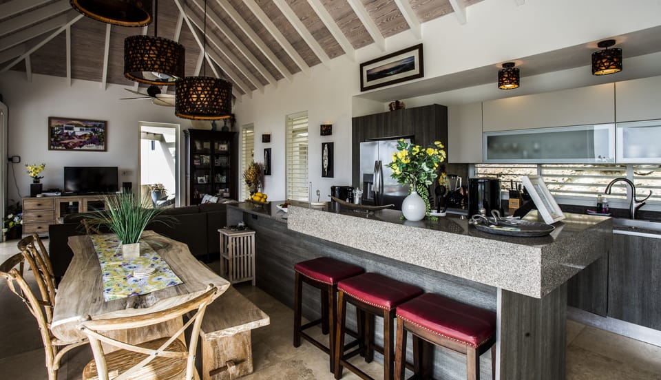 Fab kitchen with everything possible for dining or the chef.