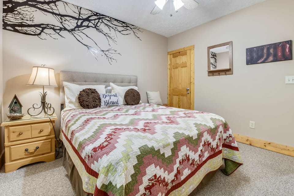 Queen Bedroom Lower Level